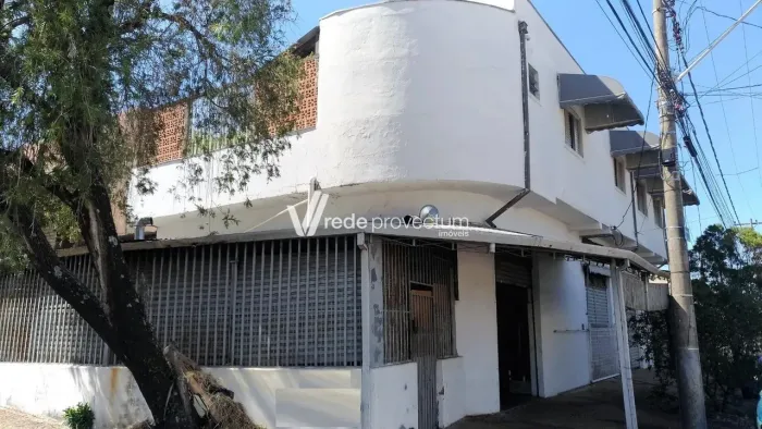 Casa comercial/residencial à venda na Cidade Jardim!