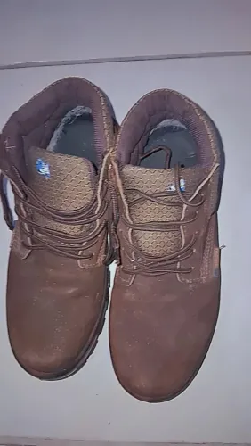 Bota bico de ferro
