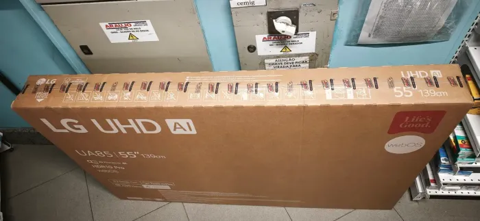 Tv LG 55 polegadas Lacrada