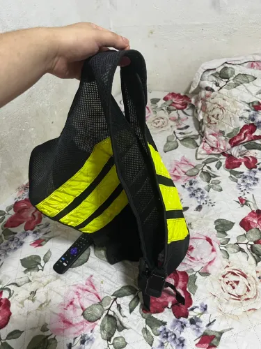 Vendo colete para motoboy em ótimo estado (faço entrega em Parnamirim)