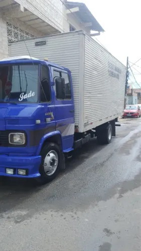 Caminhão 608