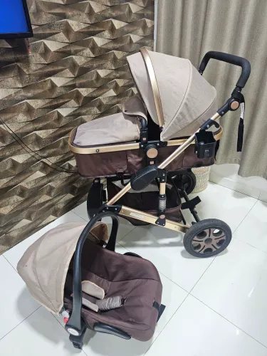Carrinho + bebe conforto Importado ,LUXO