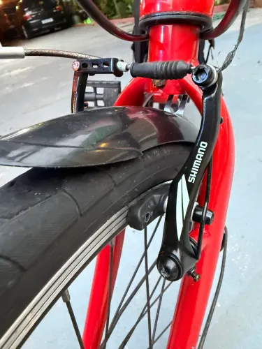 Bicicleta dobrável Durban Bay Pro aro 20 vermelha + bolsas ? R$ 1.150