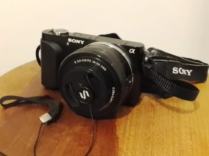 Câmera Mirrorless Sony Alpha NEX-3N + Lente 16-50mm