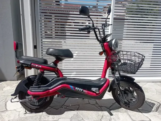 Moto Elétrica - Eco Ku Yan
