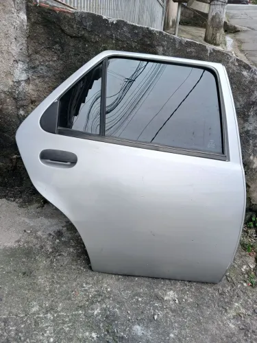 Porta traseira Direita do Ford Fiesta 1997 a 2005 