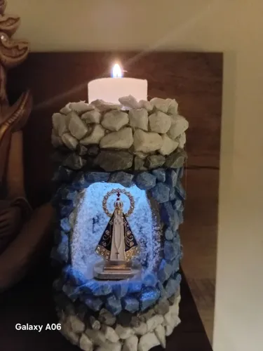 Porta vela com gruta da Nossa Senhora