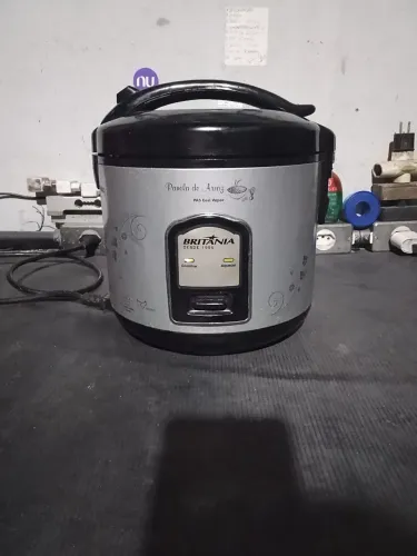 Panela Elétrica de arroz 5 xícara