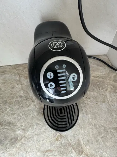 Cafeteira Dolce Gusto Genius plus s