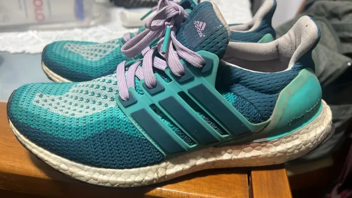 Tênis Adidas