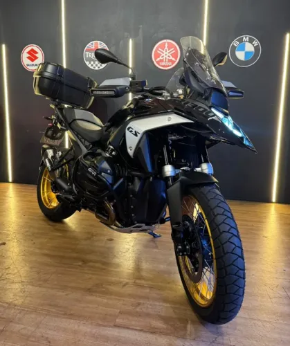 BMW R 1300 GS TRIPLE BLACK 2024 NOVISSIMA