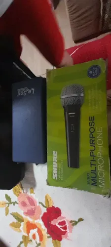 Combo caixas de som e mesa microfone