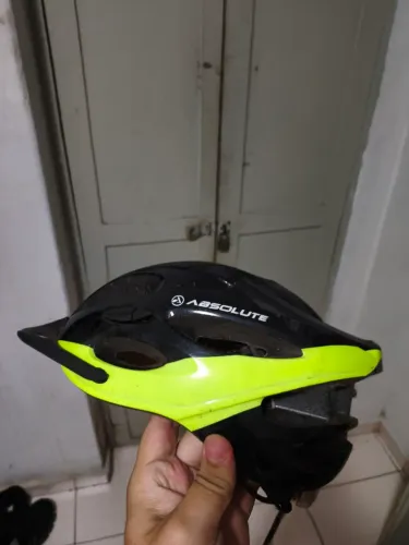 Capacete de Ciclismo Absolute - Preto/Verde