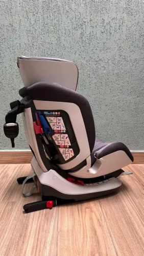 Cadeirinha para carro com Isofix Chicco Seat Up
