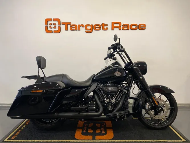 Harley-Davidson Road King Special Flhrxs