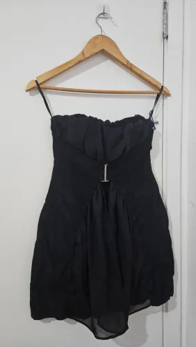 Vestido preto