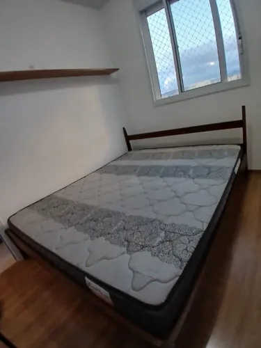 Combo cama queen + colchão + closet (em SP)