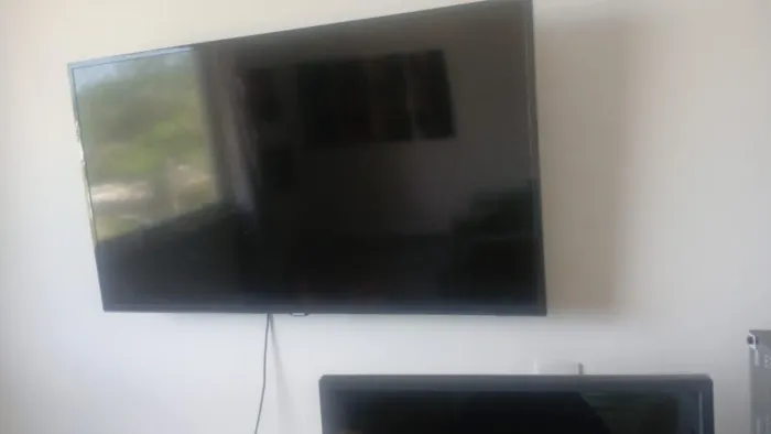 ?TV Samsung 32" (Com Defeito na Imagem) - Para Conserto ou Peças