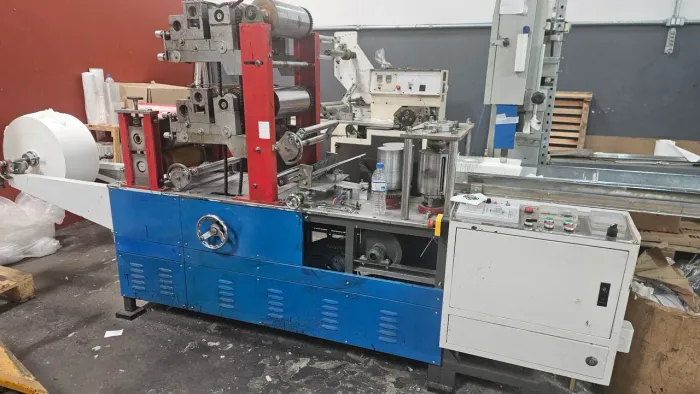 Máquina de guardanapos impressão e até 2 cores cabeçote 22 maquina chinesa pouco uso.