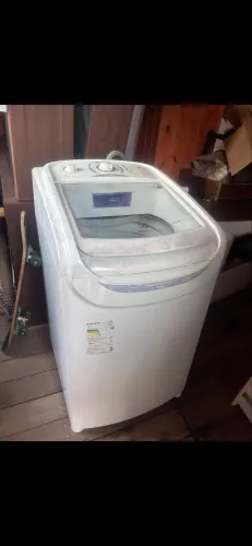 Máquina de lavar roupas 