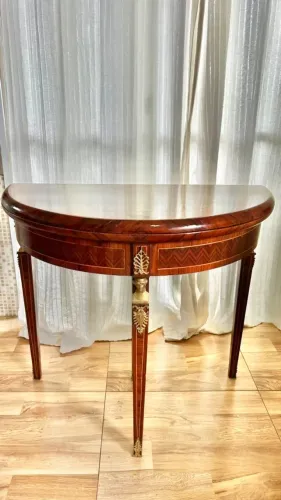 Mesa / aparador luxo