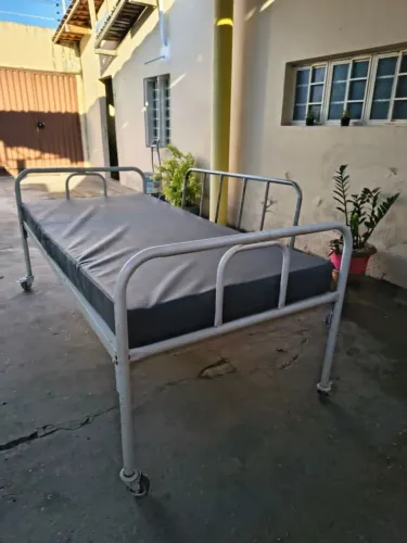 Cama hospitalar