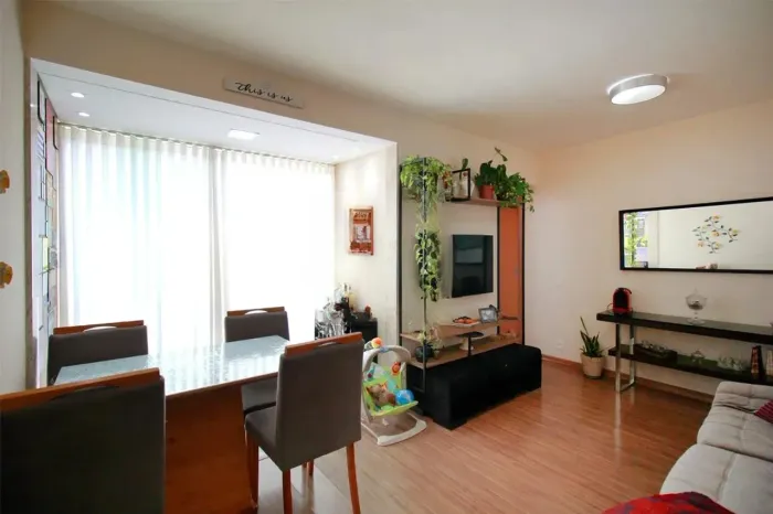 Apartamento à Venda - Fernão Dias, 3 Quartos, 60 m2