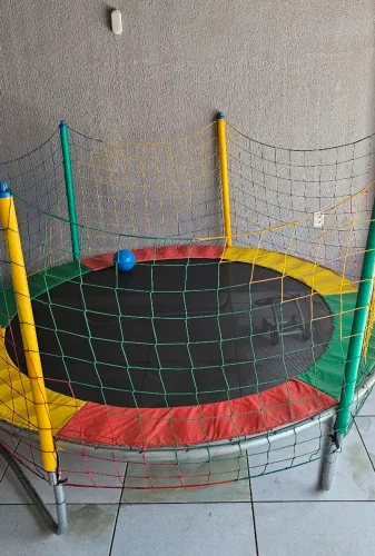 Pula Pula 2,40m Seminovo