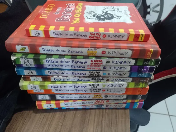 COLEÇÃO DIÁRIO DE UM BANANA COM CAPA DURA E EDIÇÃO ESPECIAL