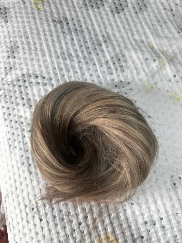 Duas Telas de cabelo humano costuradas