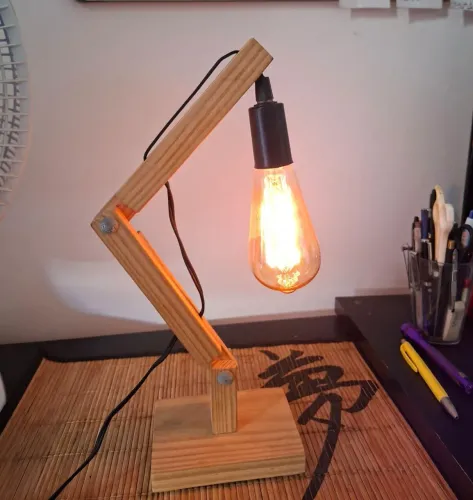 Luminária de mesa