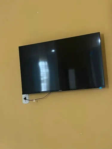 Vendo Tv Smart 43 Semi nov