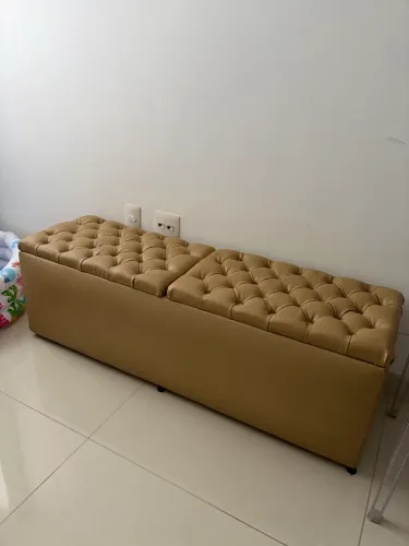 Baú capitonê 