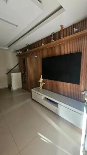 Casa de Vila para venda com 200 metros quadrados com 4 quartos