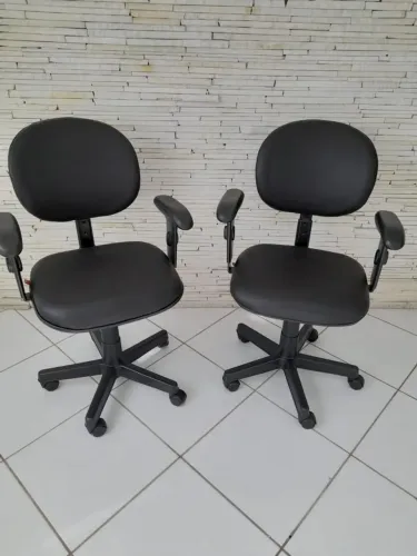 Cadeira de escritório Nr17 