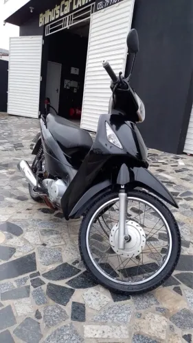 Biz 125 2010 Emplacada