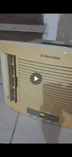 Ar condicionado Electrolux 127 em otimo estado