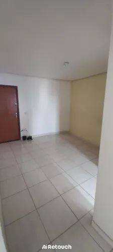 Vende se um apartamento na QE 40 do Guará 2