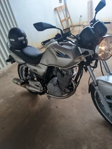 Suzuki yes - 2008