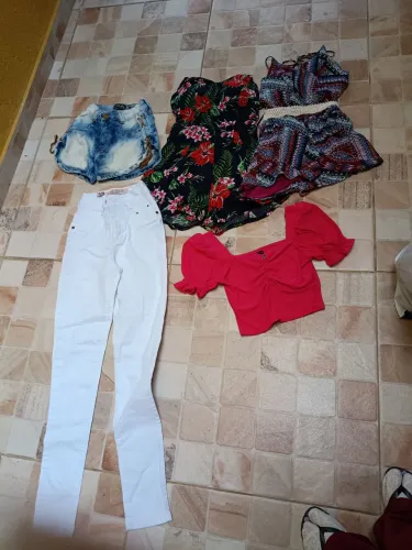Lote de 10 roupas femininas tamanho 36/38 P