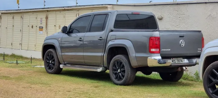 Volkswagen Amarok Highline CD 2.0 16V TDI 4X4 Dies. 2011