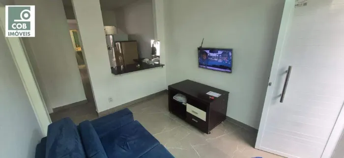 Casa geminada recem reformada para venda no bairro Inconfidentes