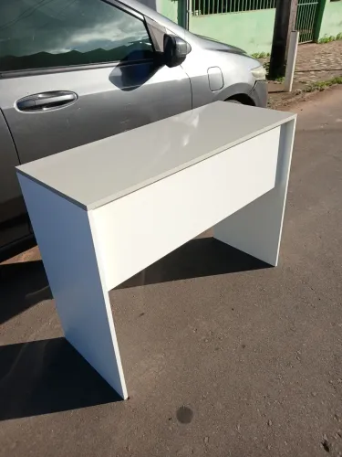 Mesa a pronta entrega 
