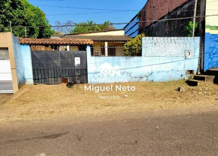 Imóvel residencial ou comercial no Areal centro.