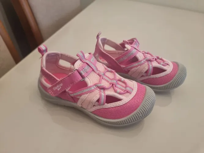 Tênis Infantil Oshkosh Rosa - Importado Tamanho 27