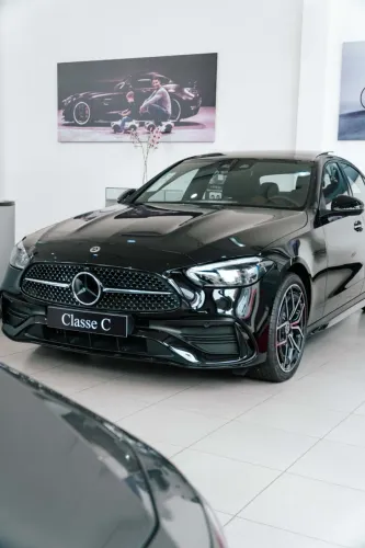 Mercedes-Benz C-300 AMG Line EQ Boost 2.0 TB Aut. 2026