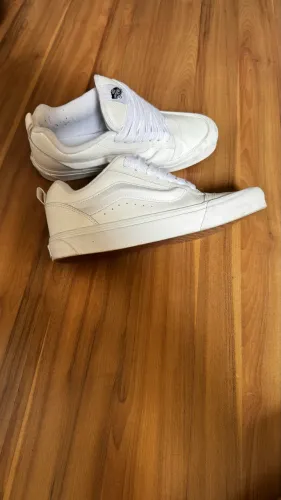 Vans Knu Skool Leather True White