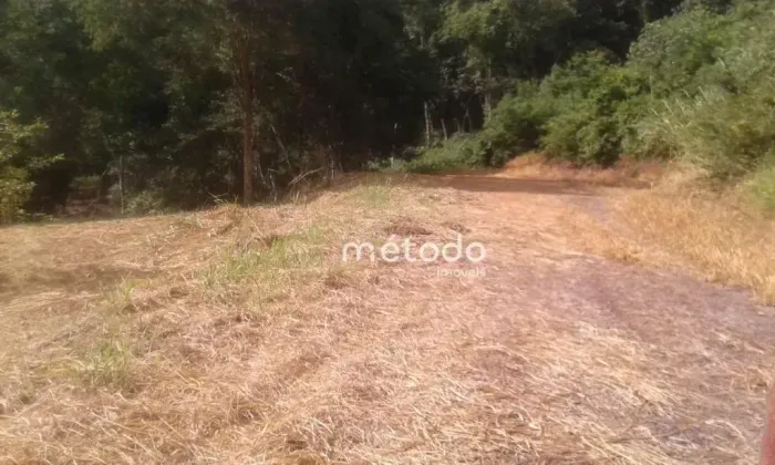 Sítio à venda, 20000 m² por R$ 300.000 - Bairro: Freguesia da Escada - Guararema/SP