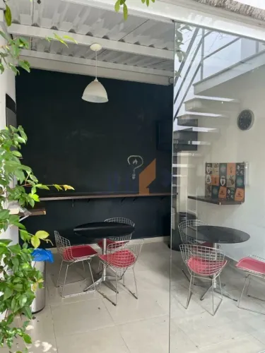 Casa grande para residência ou comercial no Sumaré, 357 m²- para venda ou locação