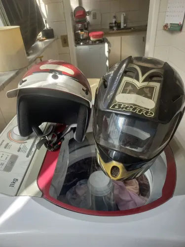 Capacetes de moto anos 90